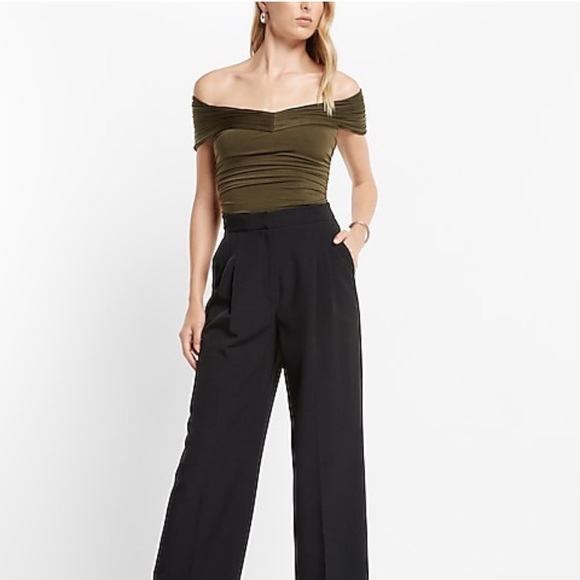 NWOT EXPRESS BODY CONTOUR - Picture 2 of 5